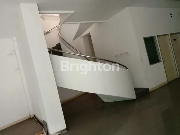 image BANGUNAN KOMERSIAL STRATEGIS NOL JALAN RAYA MAYJEN SUNGKONO  SURABAYA BARAT DEKAT TENGAH KOTA,  TOL SATELIT (2)