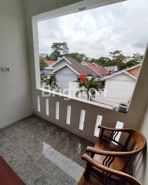 image RUMAH 2 LANTAI AREA DENDRONIUM TEMBALANG SEMARANG (8)