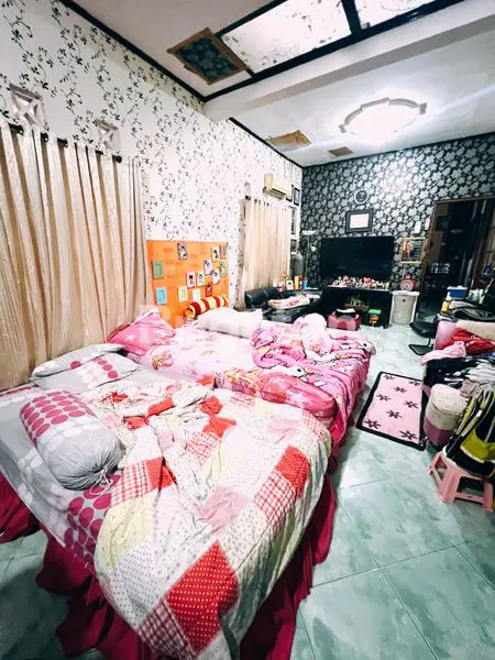 image TURUN HARGA LAGI!!  NEGO OK RUMAH 2LT DI PINGGIR JALAN DI UMBULMARTANI (7)