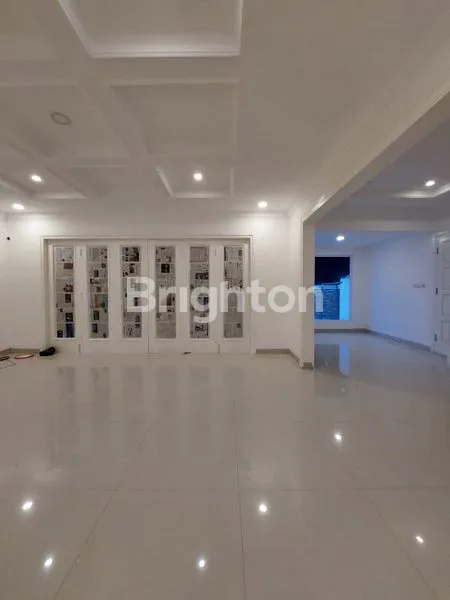 image HOT DEAL RUMAH MEWAH CILANDAK KKO  (8)