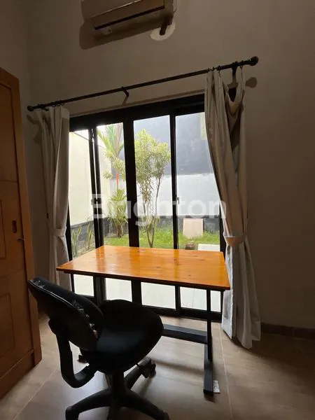 image RUMAH CLUSTER FURNISHED 1 LANTAI SIAP HUNI MOJOSONGO GONDANGREJO SOLO (2)