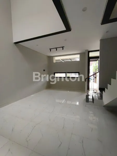 image RUMAH MODERN MINIMALIS SEKTOR 7 GADING SERPONG TANGERANG (4)