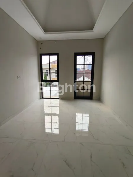 image RUMAH MODERN MINIMALIS SEKTOR 7 GADING SERPONG TANGERANG (6)
