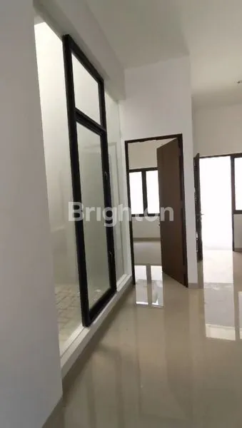 image RUMAH BEW GRESS LEBAK SELANGKAH KE RAYA KENJERAN  (3)