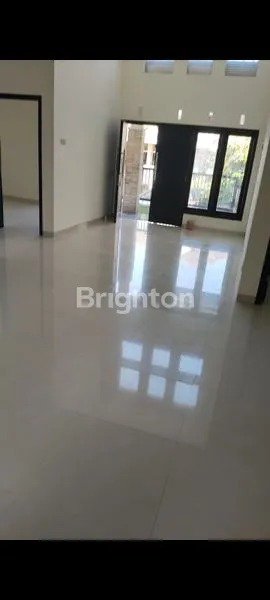 image RUMAH CANTIK DI VILA PUNCAK TIDAR KOTA MALANG (3)