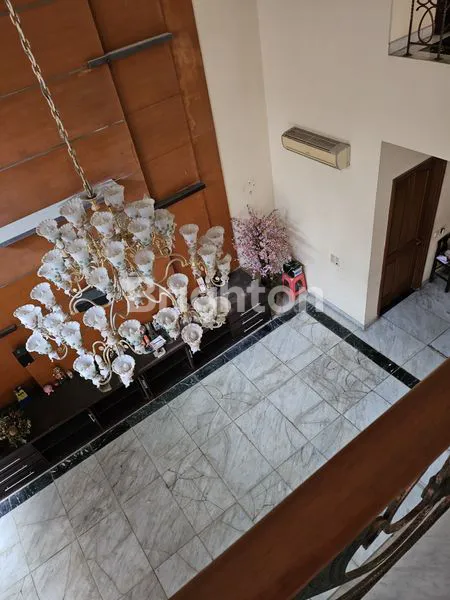 image RUMAH DI JALAN RAYA BISA UNTUK USAHA DI SUNTER (3)