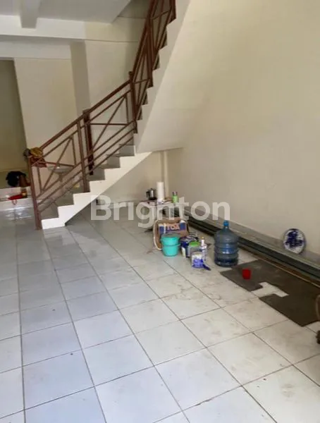 image RUKO CANTIK DIJUAL CEPAT DI LOKASI YANG CUKUP STRATEGIS, JALAN RAYA BENGKURING (6)