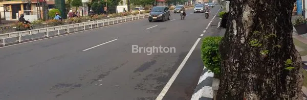 DIJUAL TANAH MURAH PUSAT KOTA 1.300 M2 PUSAT KOTA JL.PANDANARAN SEMARANG