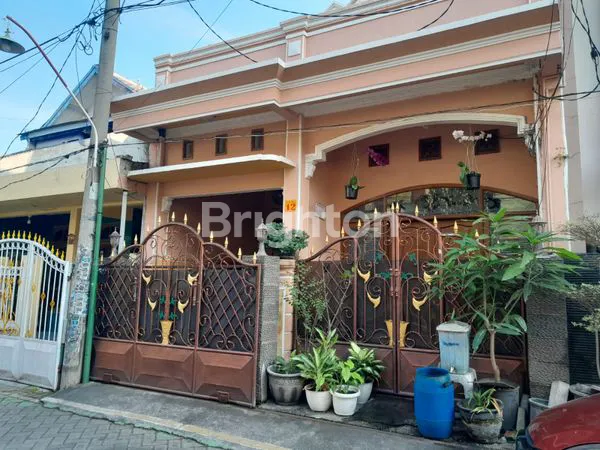 RUMAH GRESIK KOTA BARU