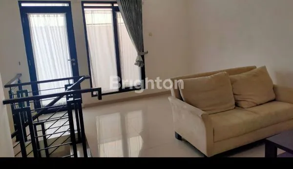 image RUMAH TERAWAT 2 LANTAI SUASANA SEJUK DI PONDOK HIJAU PERMAI (3)