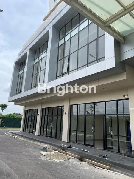 image DISEWAKAN RUKO BARU VITTORIO CITRALAND RAYA WIYUNG (1)