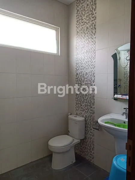 image RUMAH HOOK FULL FURNISH DI PERMATA JINGGA LOWOKWARU MALANG (25)