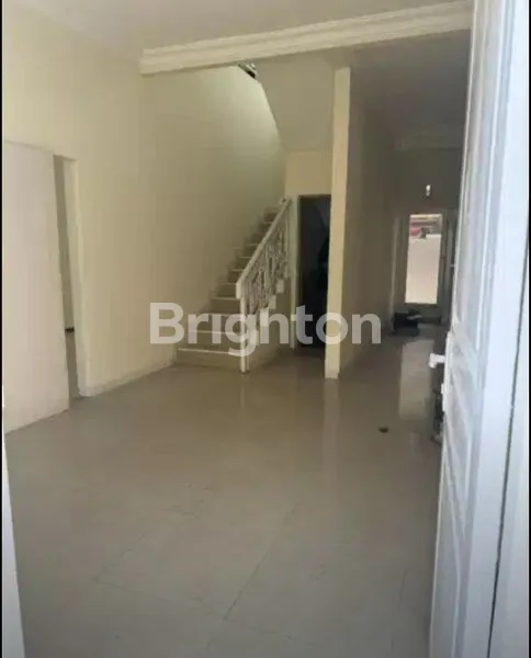 image RUMAH DAN TOKO DEKAT EXIT TOL SIDOARJO (3)