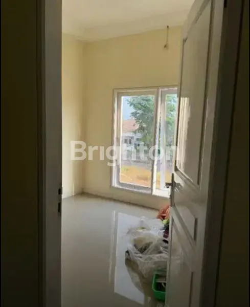 image RUMAH DAN TOKO DEKAT EXIT TOL SIDOARJO (4)