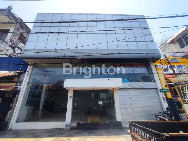 SHOWROOM / TOKO DI JALAN RAYA BUBUTAN SURABAYA DEKAT JALAN PAHLAWAN / PASAR TURI / BG JUNTION