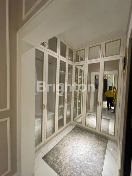 image RUMAH MEWAH 0 KM DARI PINTU TOLL CIMANGGIS  (7)