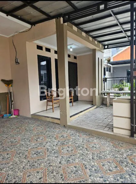 image RUMAH 1.5  LANTAI DI PERUMAHAN RAFFLESS REGENCY , CIANGSANA BOGOR (7)