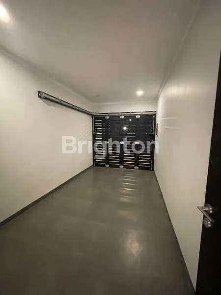 image RUMAH MEWAH 0 KM PINTU TOLL CIMANGGIS (5)