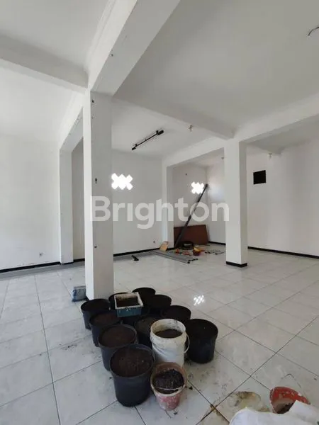 image RUMAH DAN RUKO RAYA BRATANG GEDE AREA SUPER STRATEGIS  (8)