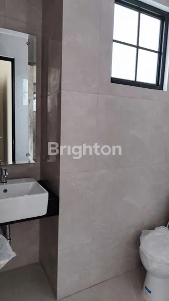 image RUMAH SIAP HUNI DI CBD CIBUBUR CLUSTER BRUNNERA (8)