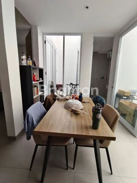 image RUMAH MINIMALIS SEKTOR 7 GADING SERPONG TANGERANG (5)