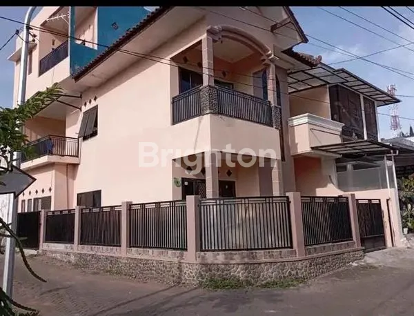 image DI JUAL VILLA FULL FURNISHED (1)
