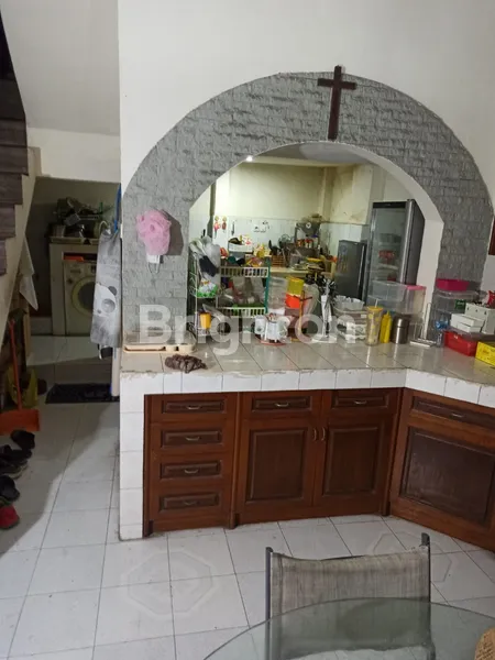 image DIJUAL RUMAH PANDUGO BARU DEKAT MERR (2)