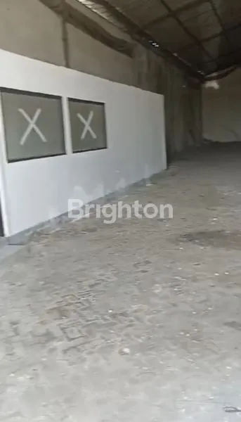 image GUDANG SIAP PAKAI ROMOKALISARI TAMBAK OSOWILANGUN BENOWO SURABAYA BARAT. AREA PERGUDANGAN DEKAT KEBOMAS (2)