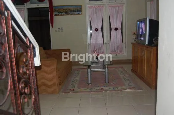 image RUMAH RAPI DAN BAGUS CLUSTER BERYL GADING SERPONG  (2)