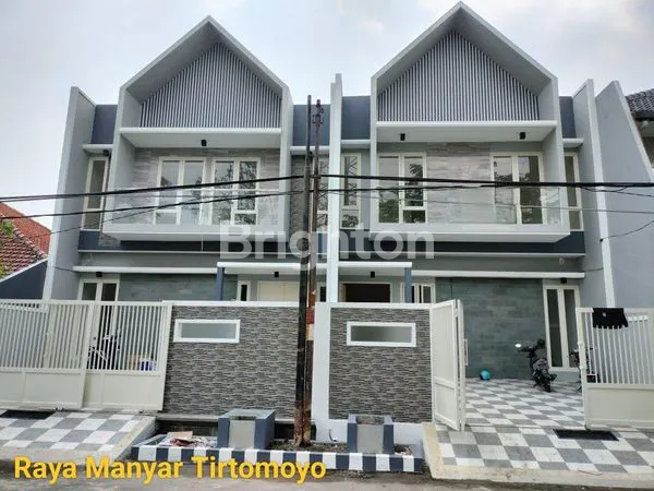 image RUMAH 2LANTAI MANYAR TIRTOMOYO MODERN MINIMALIS SISA 1 UNIT BISA KPR  (1)