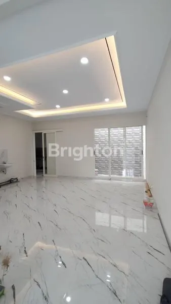 image RUMAH 2LANTAI MANYAR TIRTOMOYO MODERN MINIMALIS SISA 1 UNIT BISA KPR  (2)