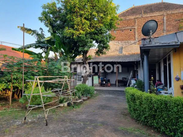 image RUMAH HITUNG TANAH AREA GISIKDRONO SEMARANG BARAT (8)