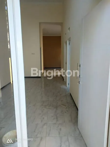 image NEW GRES SIAP HUNI (4)