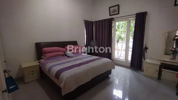 image RUMAH CANTIK DAN LUAS HOOK DI BINTARO REGENCY (6)