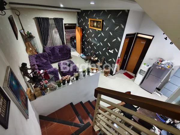 image RUMAH CANTIK FULL FURNISHED  PLUS ADA TEMPAT GYM SIAP HUNI DI MARGAHAYU RAYA SOEKARNO HATTA (8)