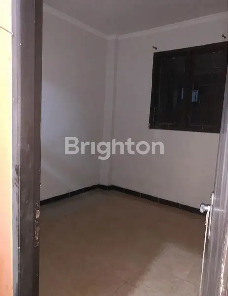 image DISEWAKAN RUMAH DI REGENCY (5)