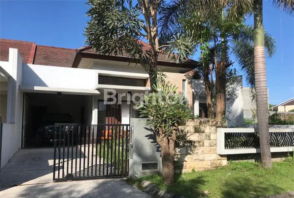 image RUMAH CANTIK DI KOTA MALANG DEKAT EXIT TOL SINGOSARI (1)