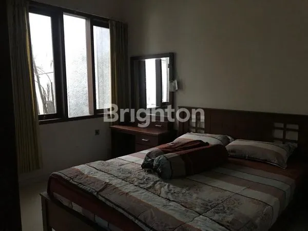 image RUMAH CANTIK DI KOTA MALANG DEKAT EXIT TOL SINGOSARI (4)