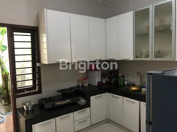 image RUMAH CANTIK DI KOTA MALANG DEKAT EXIT TOL SINGOSARI (8)