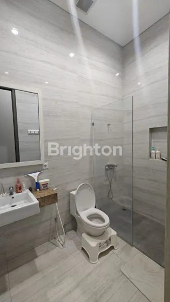 image RUMAH FURNISH SIAP HUNI VILLA BUKIT REGENCY 1 PAKUWON INDAH SURABAYA BARAT  (7)