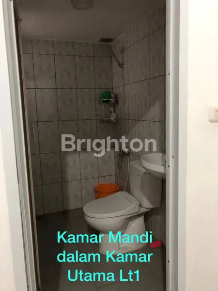 image RUMAH FULL RENOVASI DUA LANTAI - TANJUNG BUNGA (4)