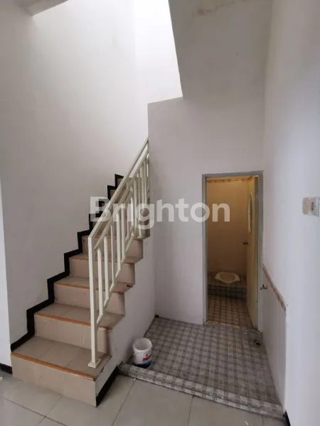 image RUMAH BARU RENOV 2 LT DI PACAR KEMBANG SURABAYA  (1)