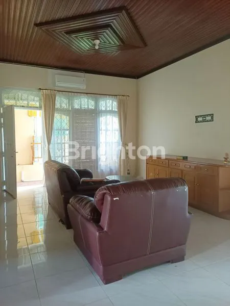 image RUMAH BESAR DI PERUMAHAN MEWAH DI PUPUK BALIKPAPAN (2)