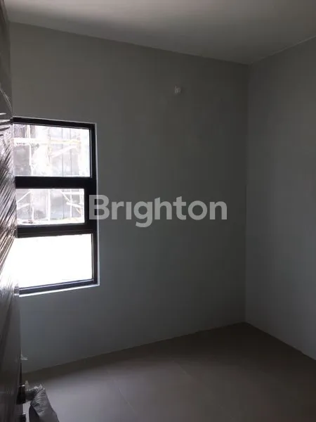 image RUMAH KLASIK CANTIK DI CITRA GRAND CITY PALEMBANG SUMATERA SELATAN (3)