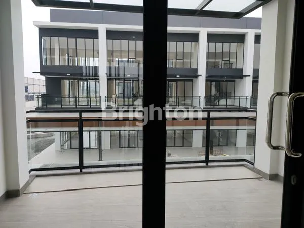 image RUKO HAMPTON  WALK GADING SERPONG, TANGERANG (7)