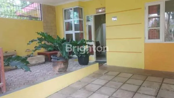 image RUMAH ASRI 2KT DI PERMATA CIMANGGIS - HALAMAN LUAS 173M² (1)