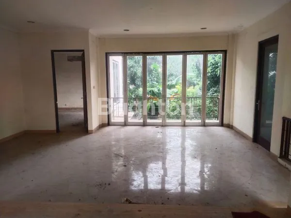 image RUMAH MEWAH SIAP.HUNI DEPOK (6)