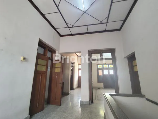 image RUMAH TEMPAT USAHA AREA PULAU PULAU KOTA MALANG (3)