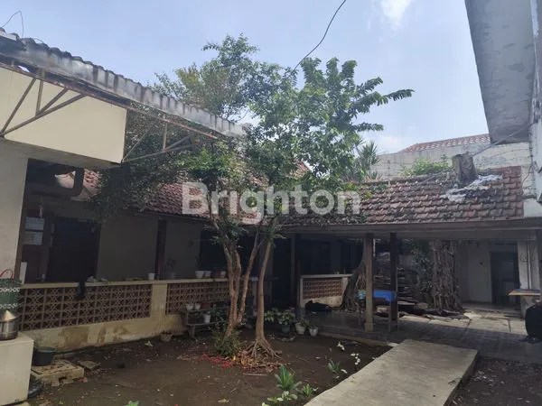 image RUMAH TEMPAT USAHA AREA PULAU PULAU KOTA MALANG (7)