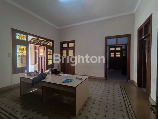 image RUMAH TEMPAT USAHA AREA PULAU PULAU KOTA MALANG (4)